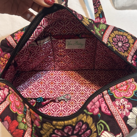 Vera Bradley duffel style purse - Picture 2 of 7